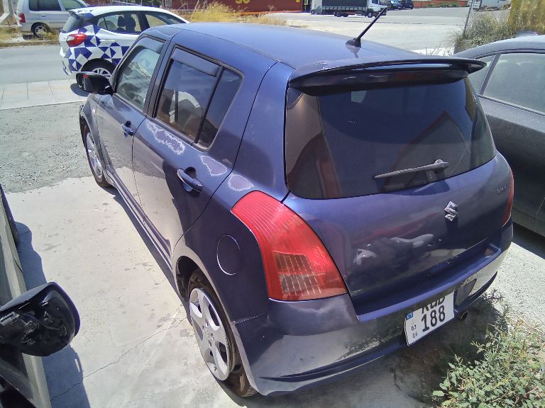 SUZUKI SWIFT (09/2008)