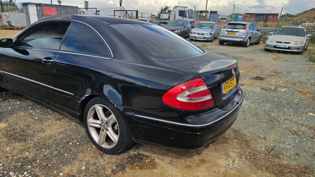 MERCEDES CLK200 (01/2003) - Image 4