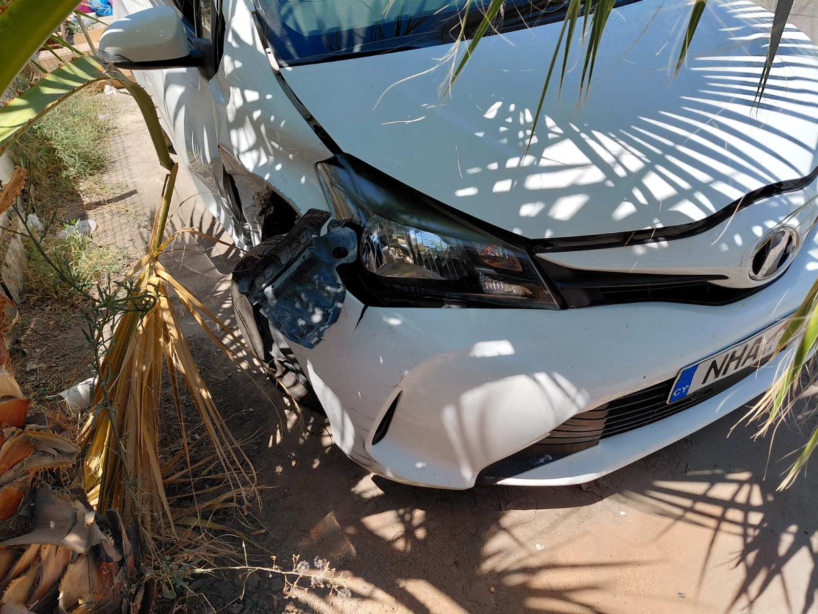 TOYOTA VITZ (01/2015) - Image 7